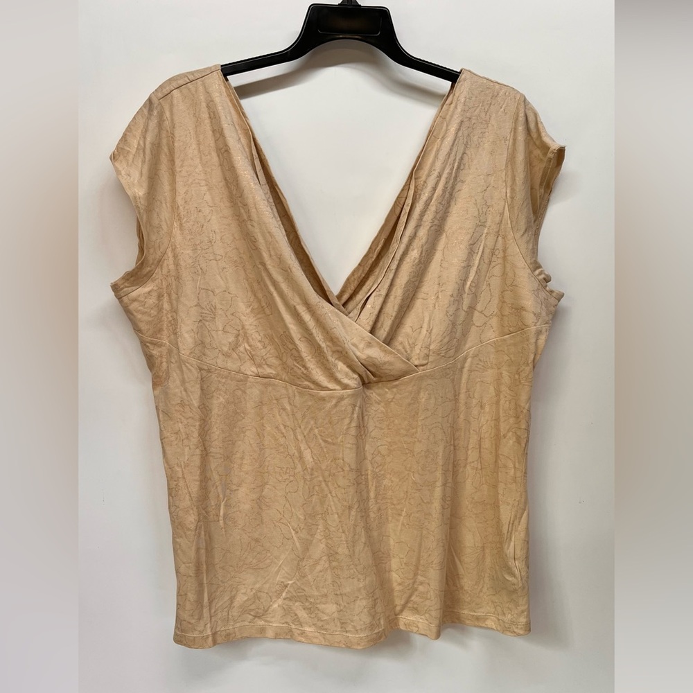 Nine West women's short sleeve top